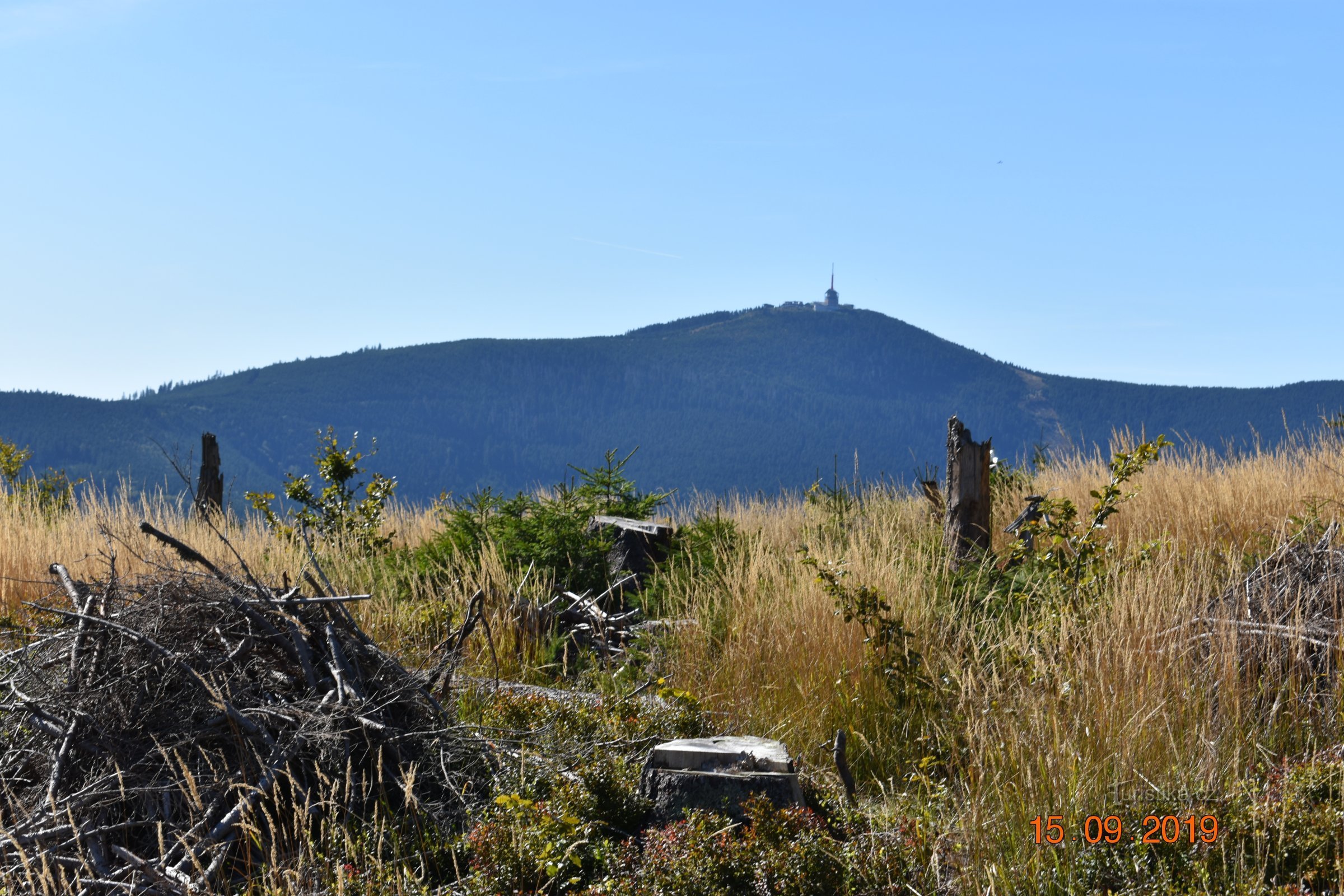 uno dei panorami di Lysá, altrimenti si va (da Visalají) attraverso tutta la foresta e non c'è vista da Travné