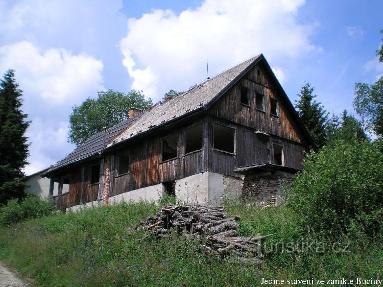 Jedina kuća iz izumrlih Buciny