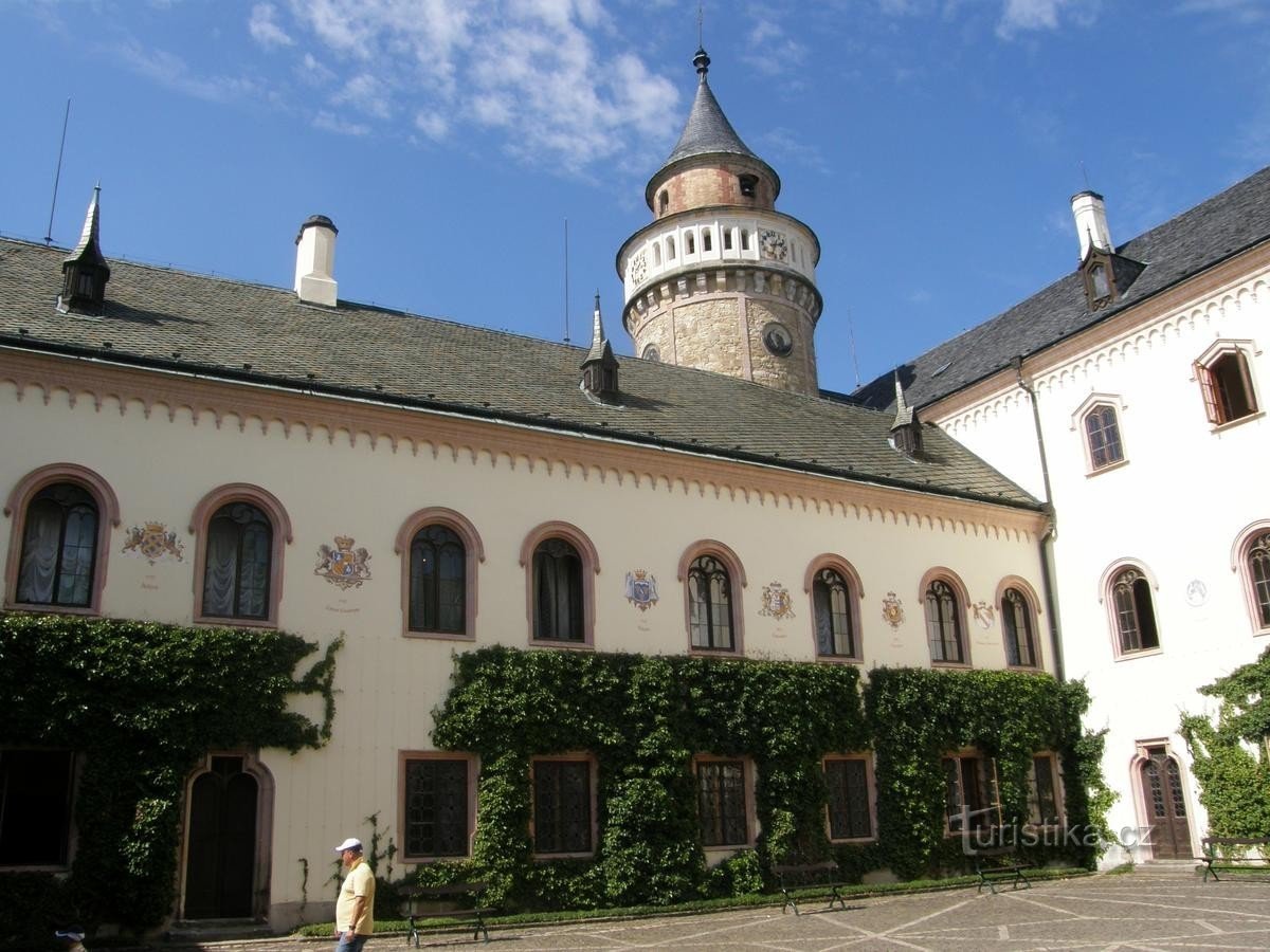 Et af slottets tårne