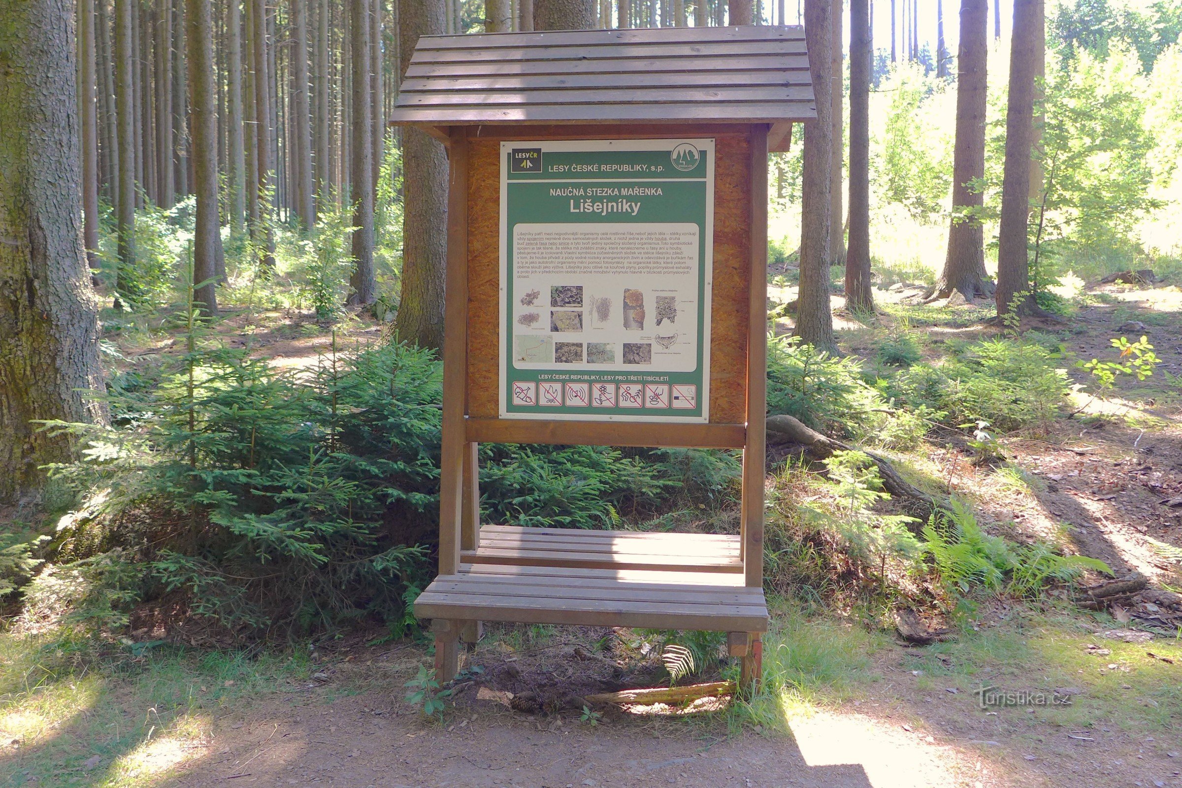 One of the stops on the educational trail (photo by Eva Koutná)