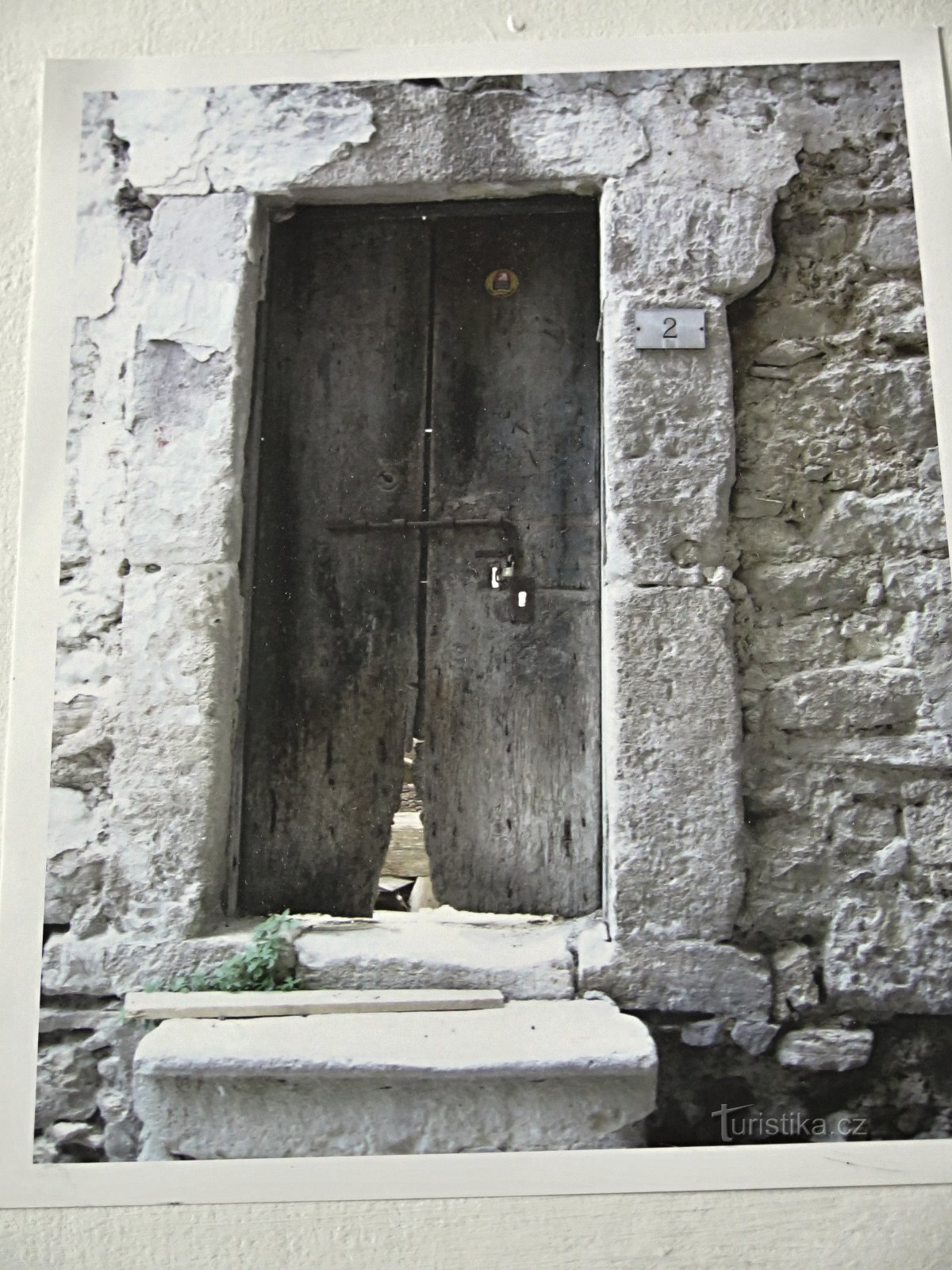 una puerta Kinkal
