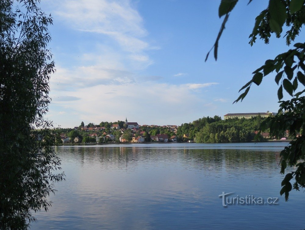 Jedovnice a través de Olšovec