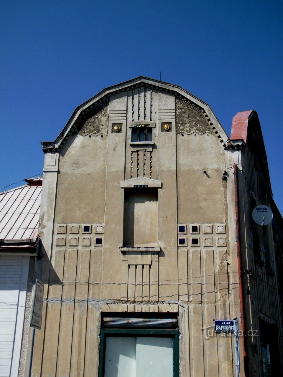 seine Fassade