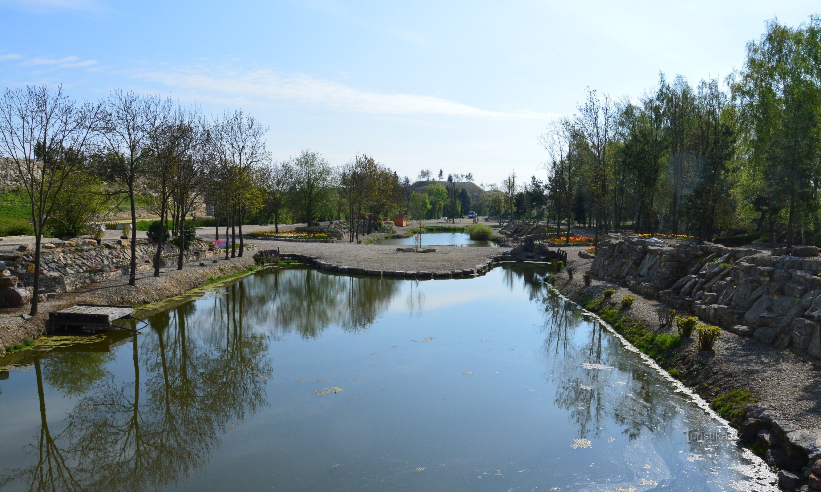 Jeneč - Parc de grădină