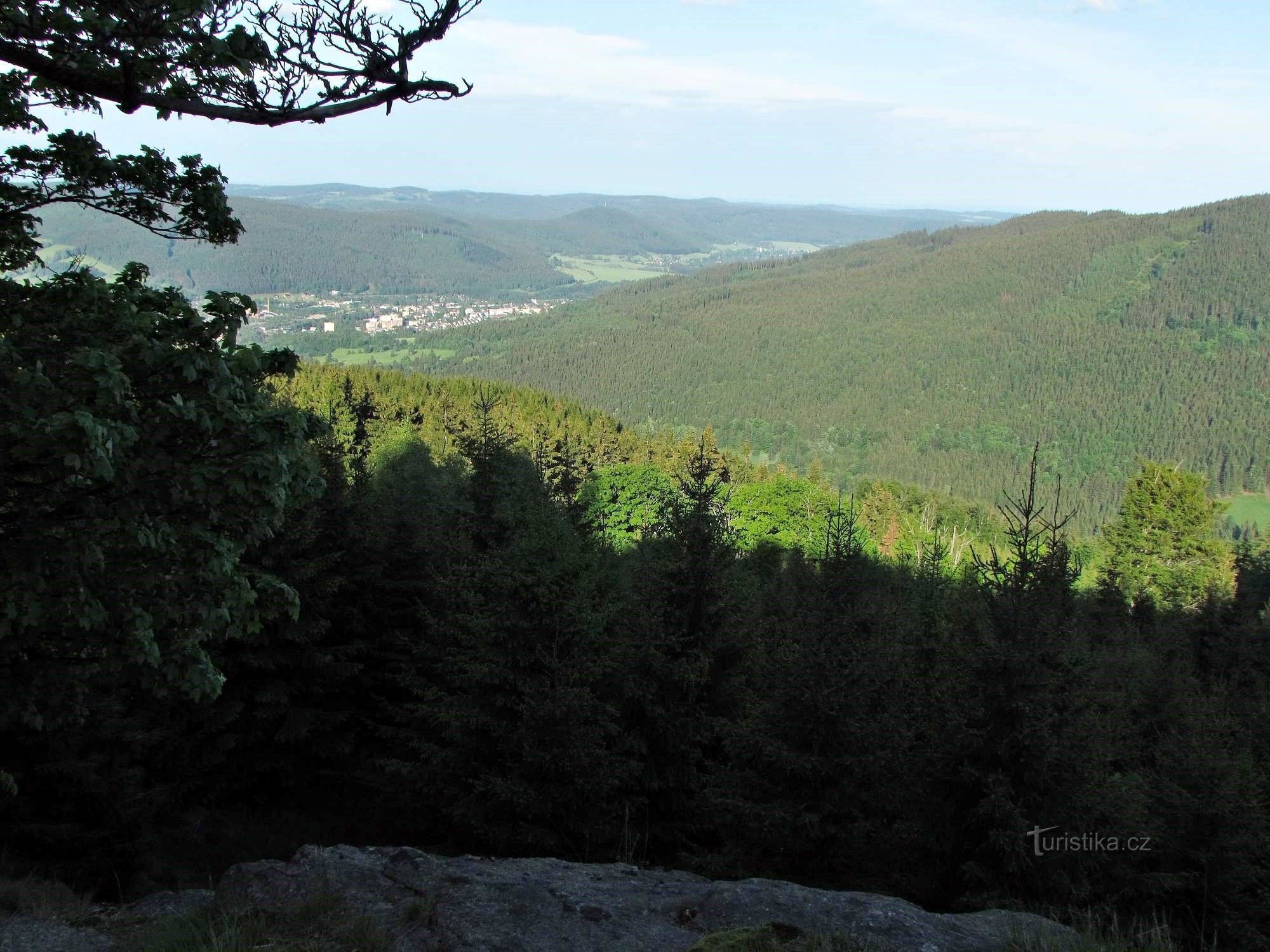 Jesenice-klippeudsigtspunkter - 14. Skála pod Plošinou