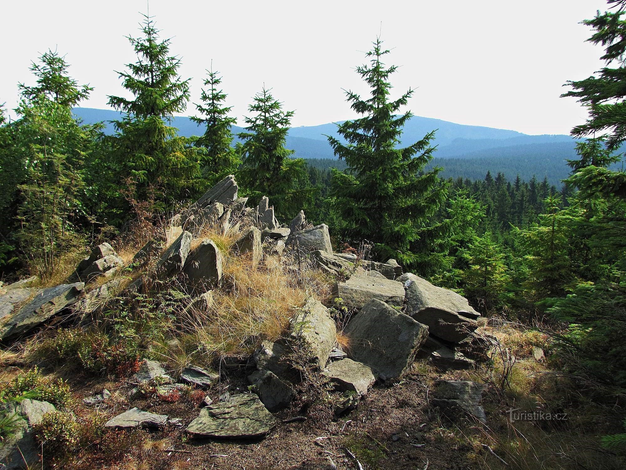 Jesenice rock viewpoints - 2. Black stones