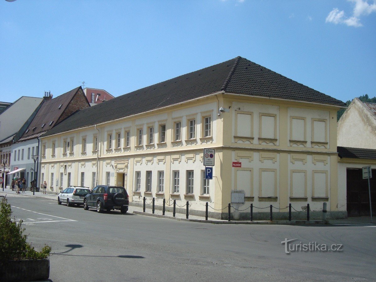 Jeseník-Decanat-Comunitatea Părinților Salvatori-Foto: Ulrych Mir.