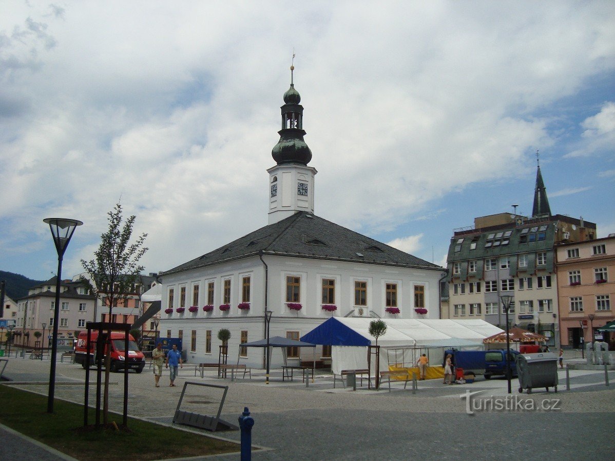 Jeseník-gradska vijećnica-Foto: Ulrych Mir.