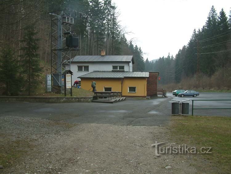 Höhle auf dem Pomezí