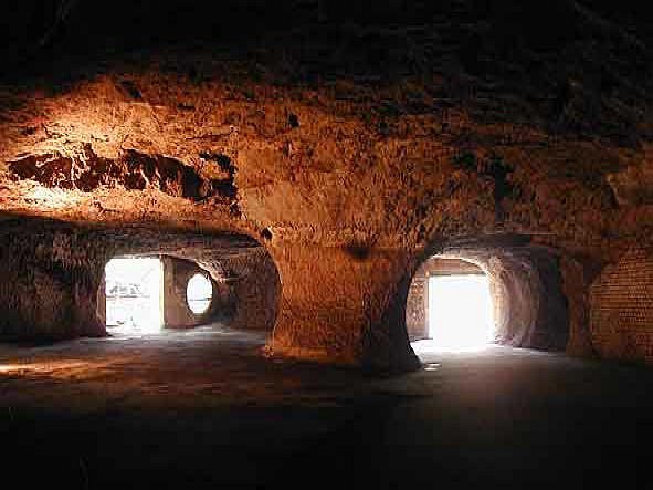 Grotte du doly de Pekelné