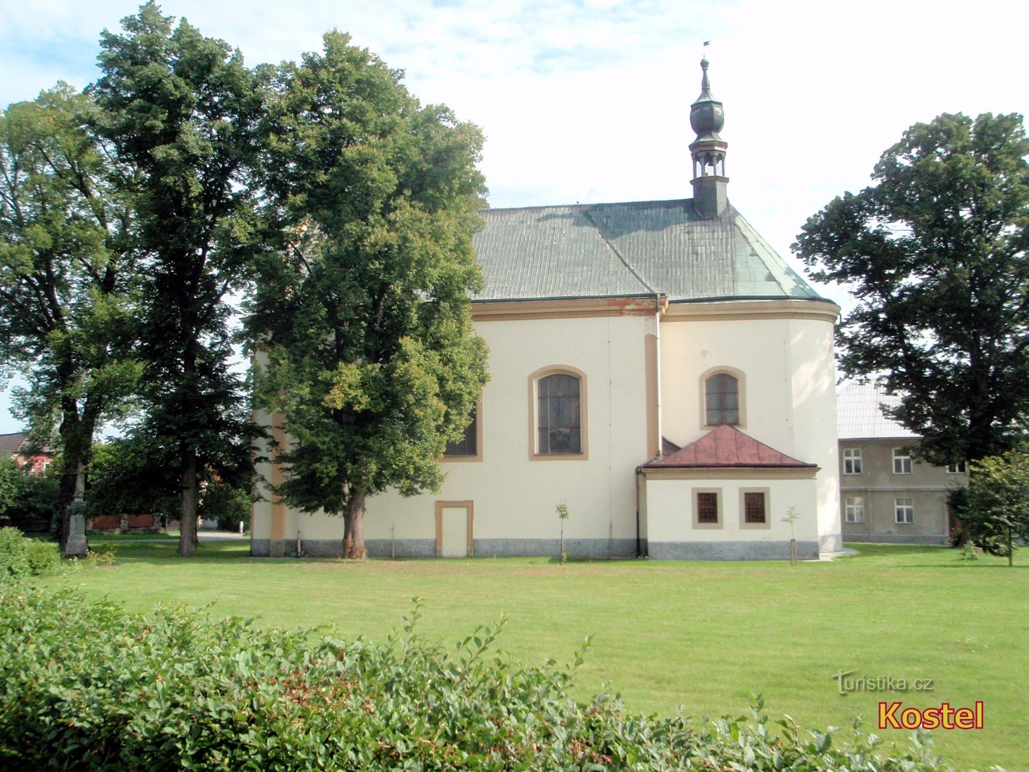 Jastřebí, kirken St. Andrew