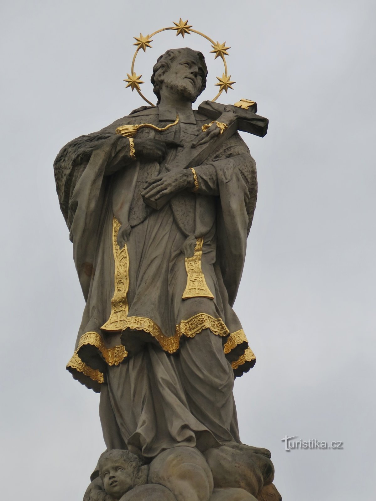Jevíčko - 圣彼得雕像扬·内波穆基