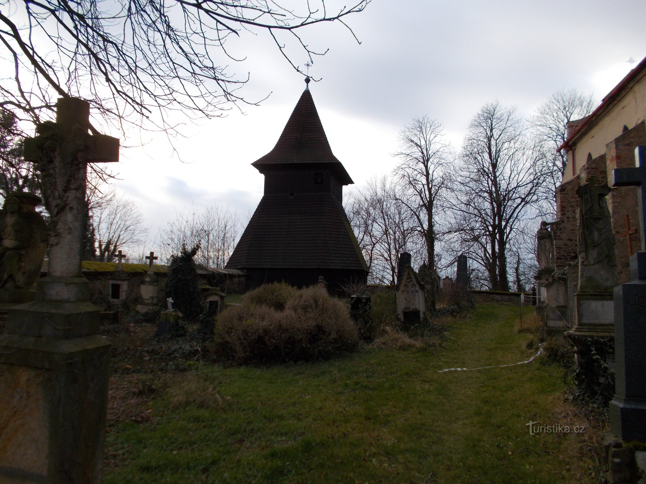 Jezbořice - campanario de madera