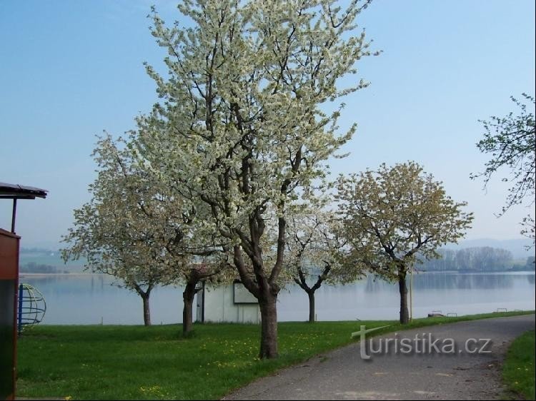 Lago Chmelař