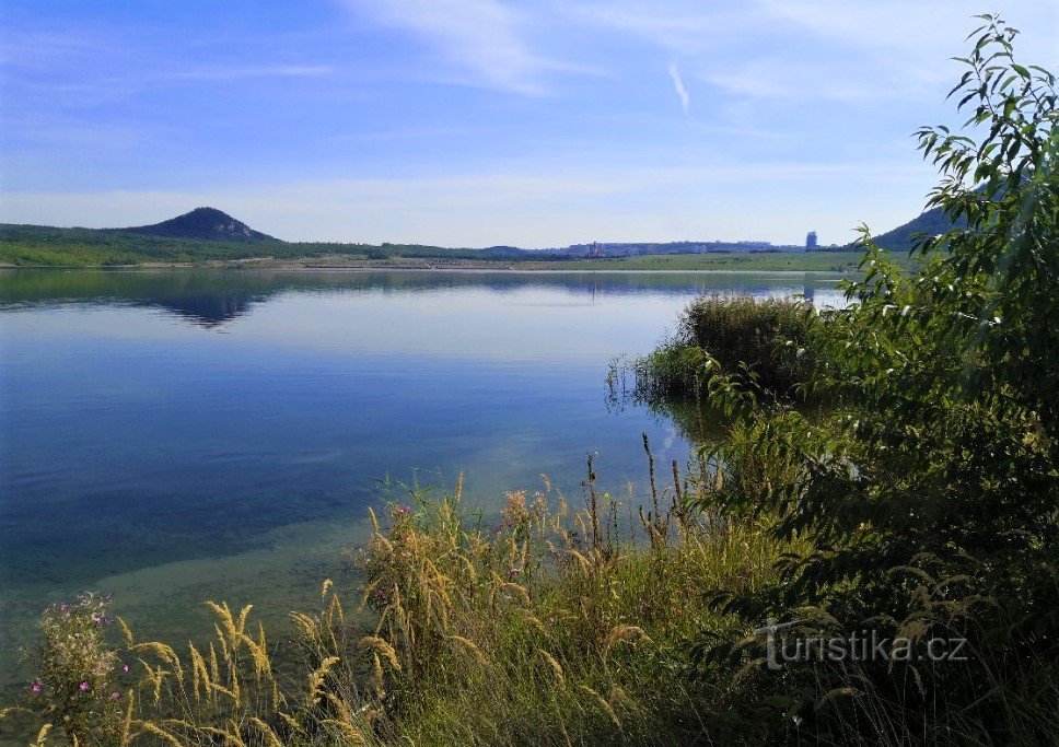 Lago mais