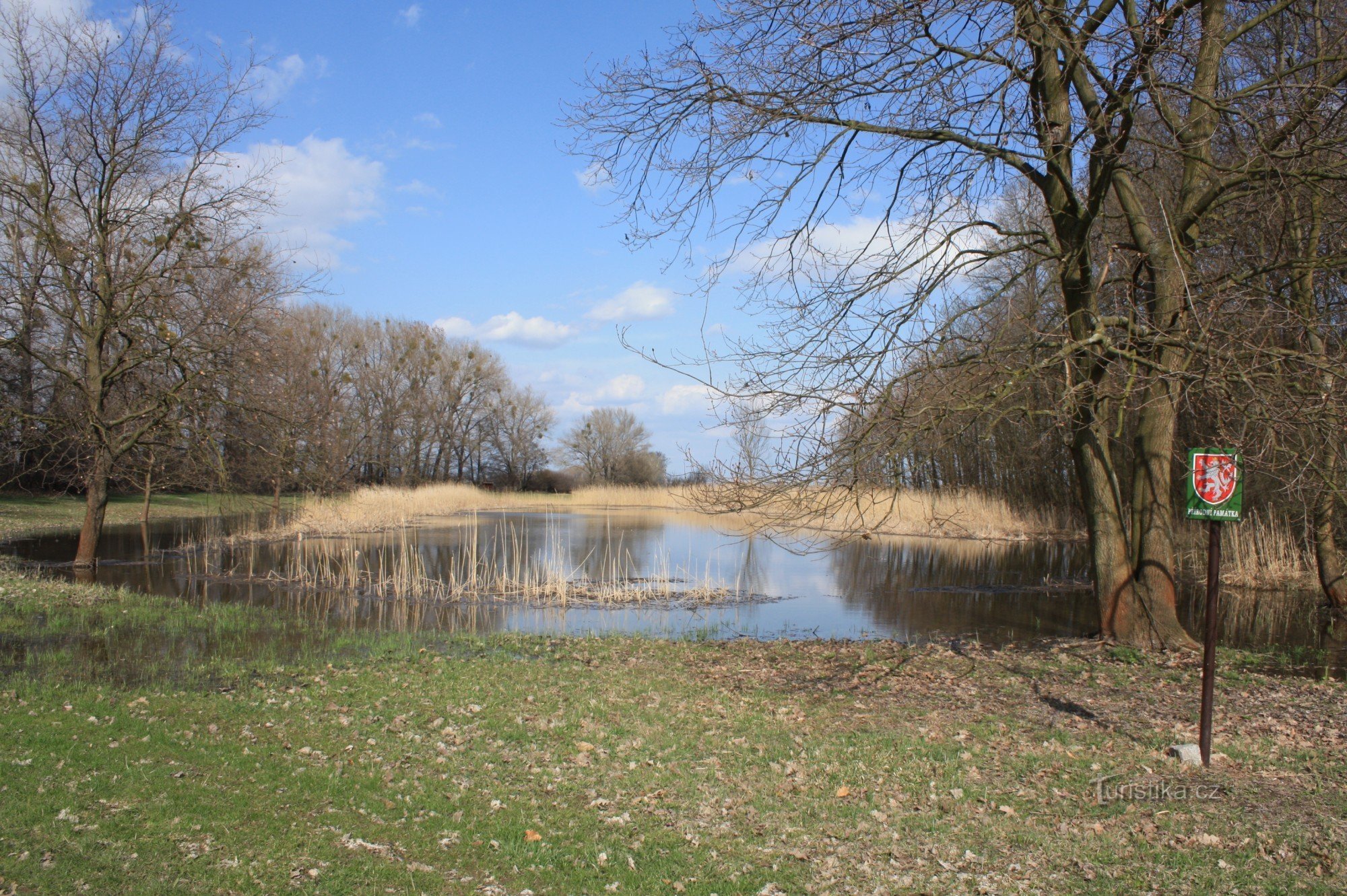 Jezero Kutnar nakon proljetnog otapanja