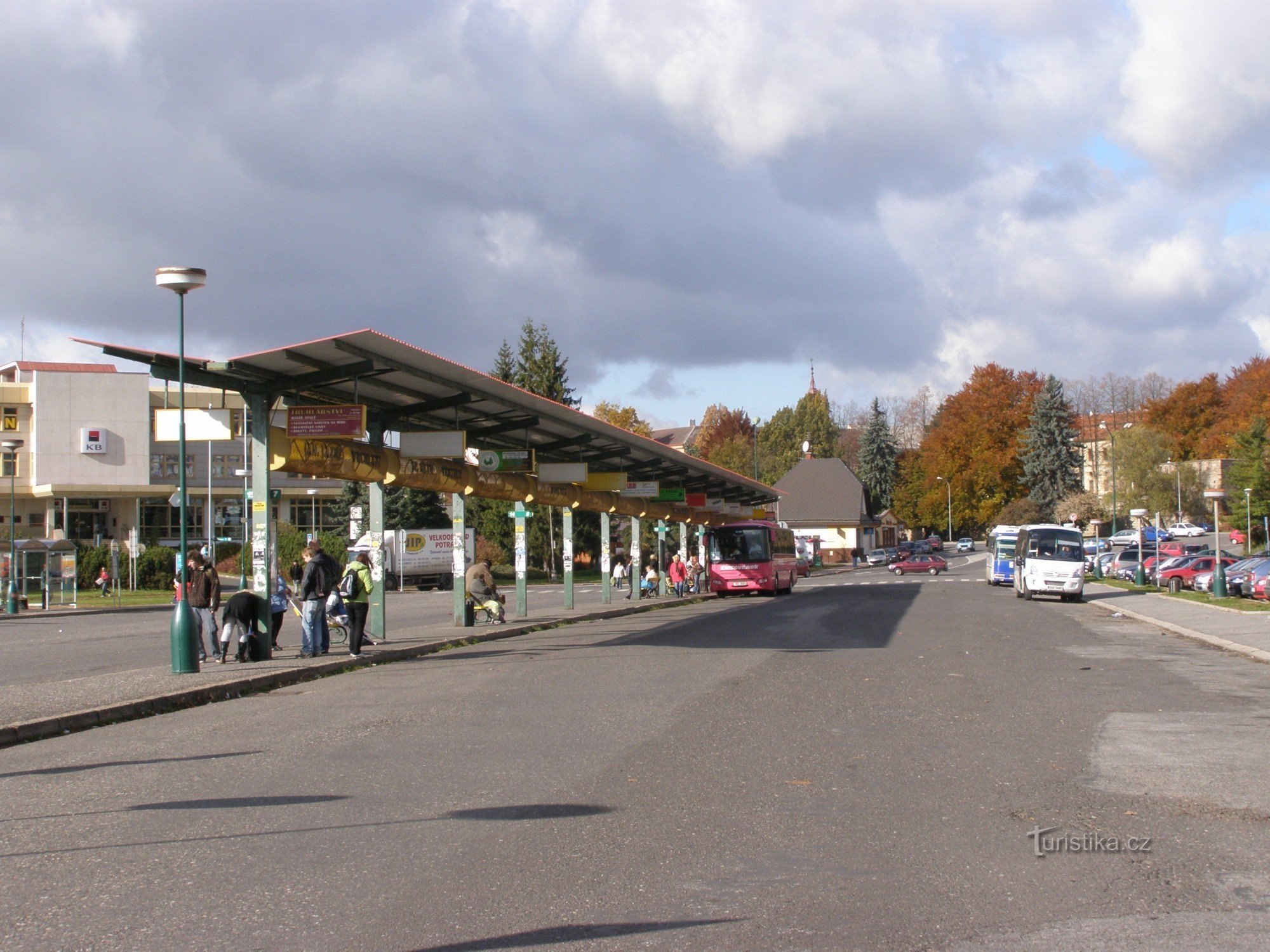 Jičín - estação de ônibus