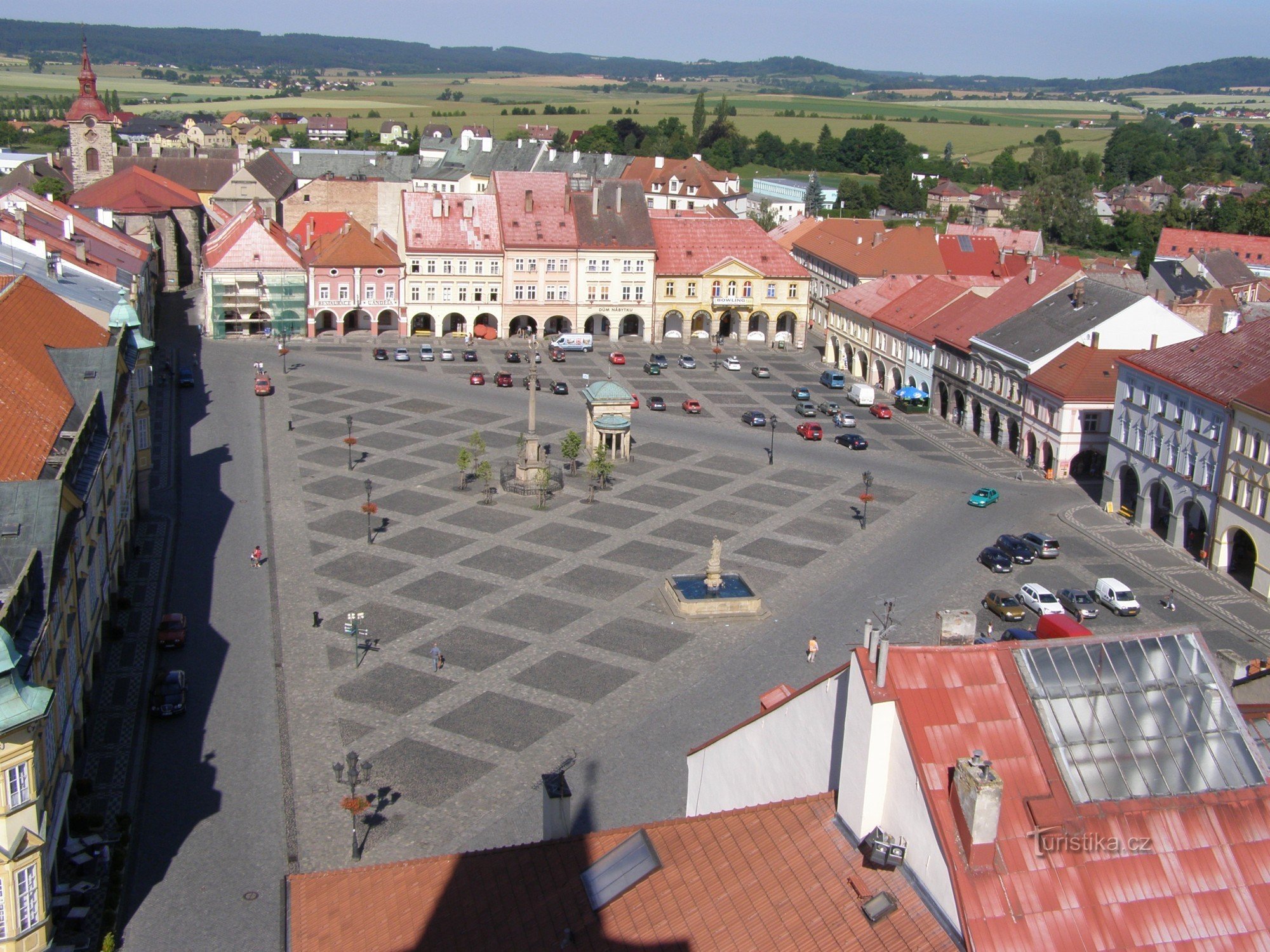 Jičín - nhìn từ cổng Valdická