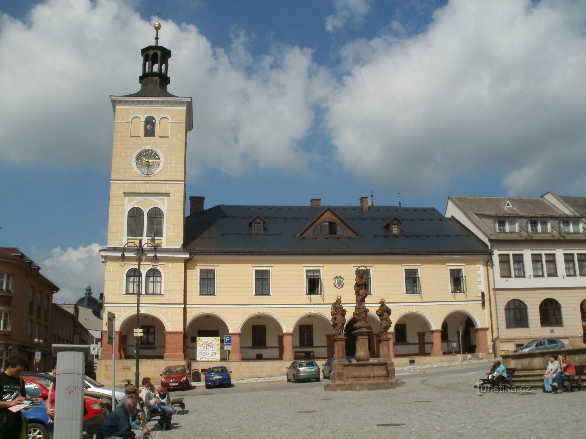 Jilemnice - Masaryk-Platz, Rathaus
