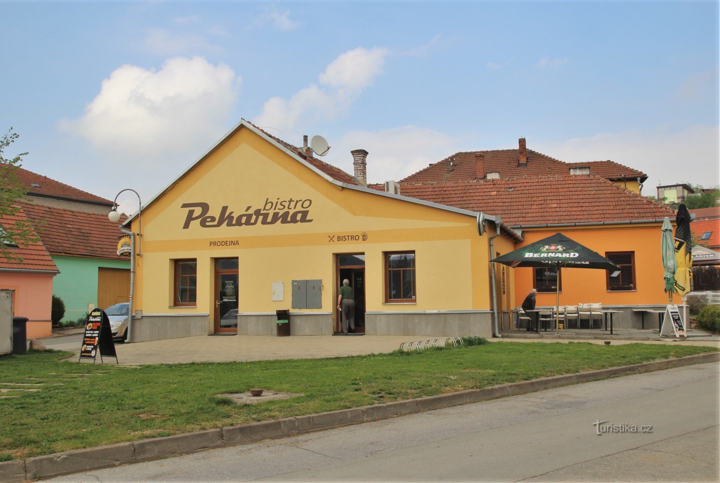 Jinačovice - quán rượu nhỏ Pekárna