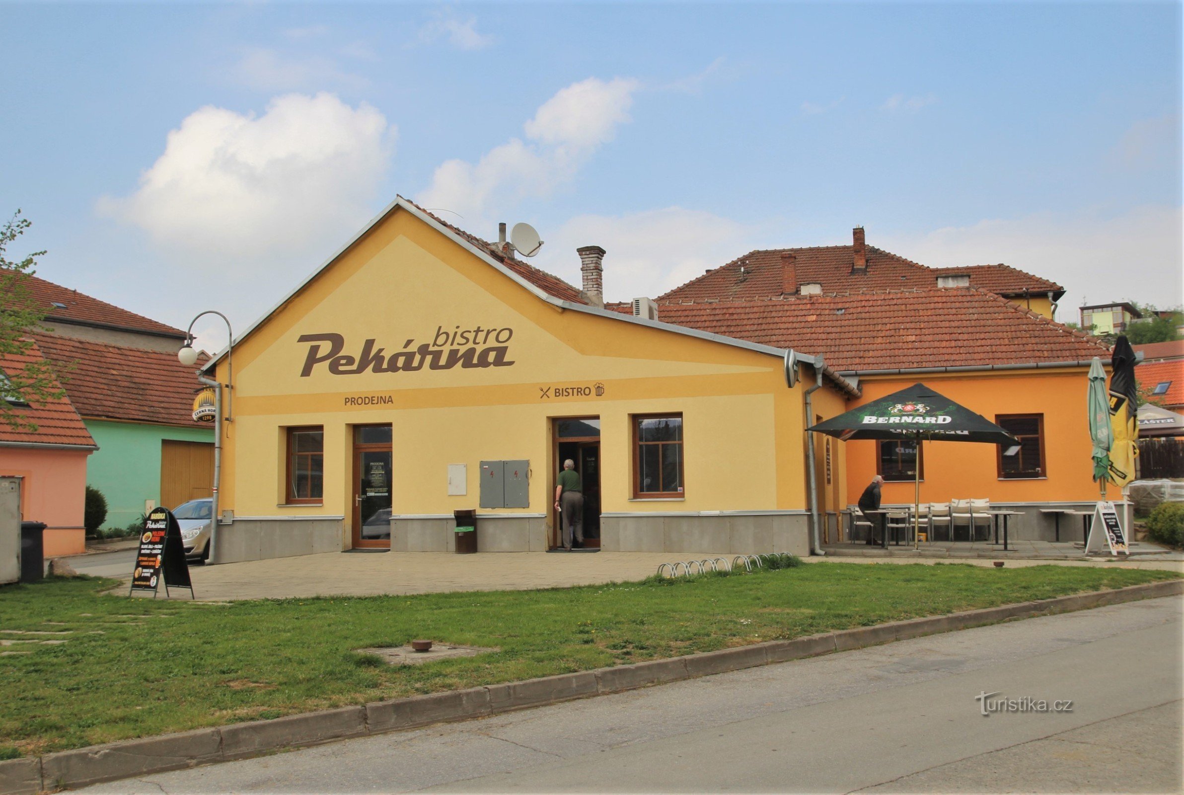 Jinačovice - bistró Pekárna