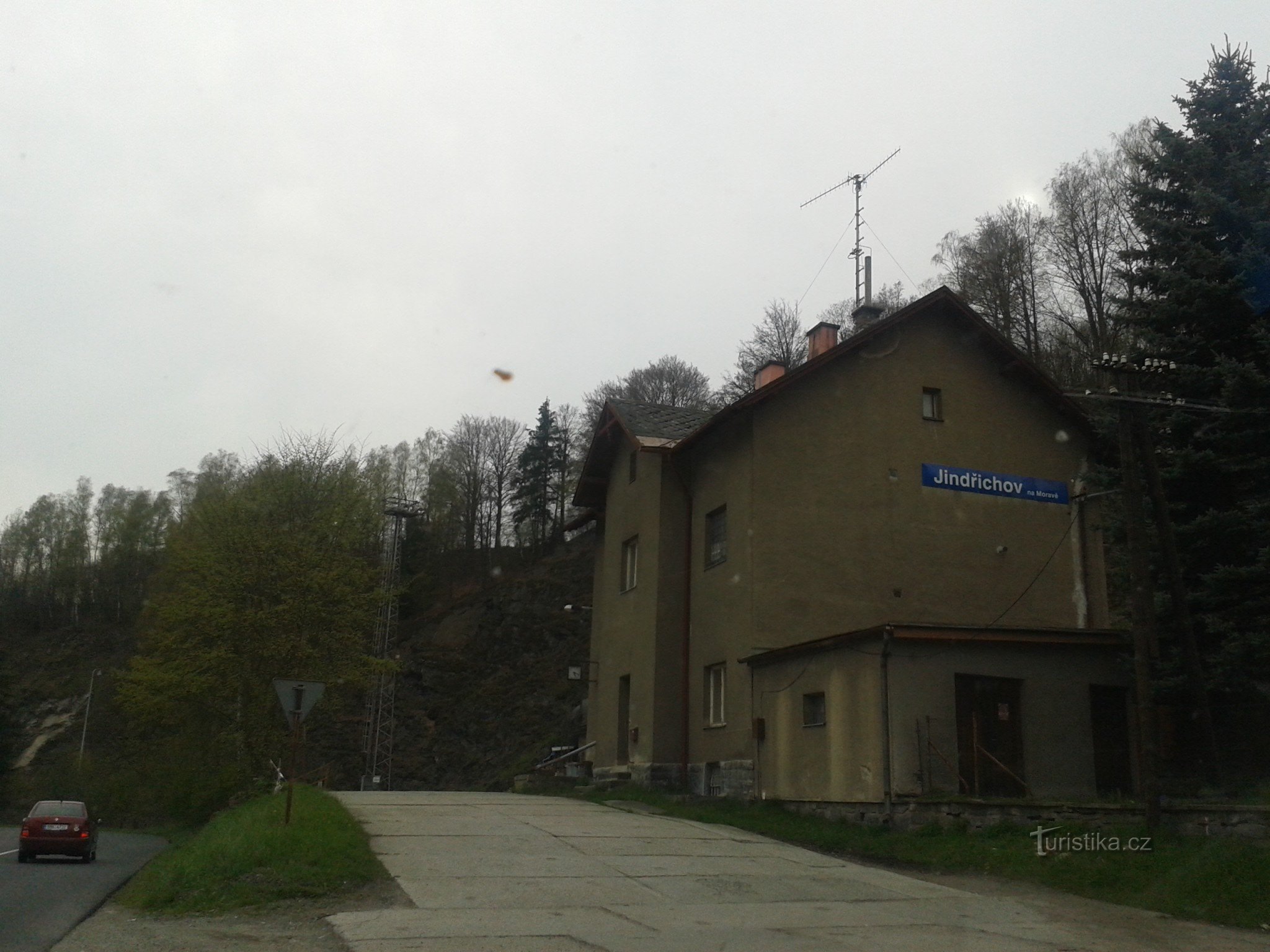 Jindřichov u Moravskoj - bivša tvornica papira i željeznička stanica gdje je vrijeme stalo, okrug Šumperk