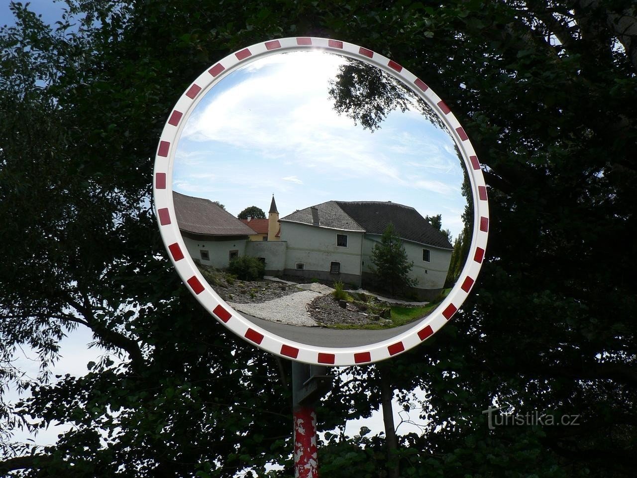 Jindřichovice, castelos no espelho