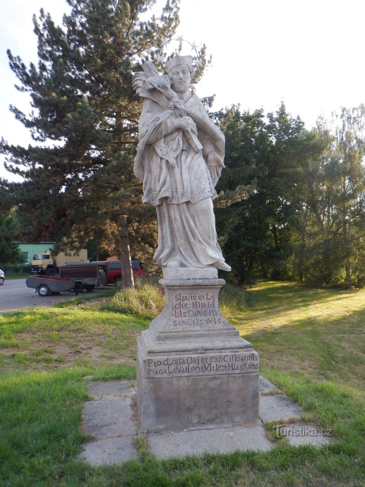 Jindřichův Hradec and Jan z Pomuk at the bridge over Nežárka