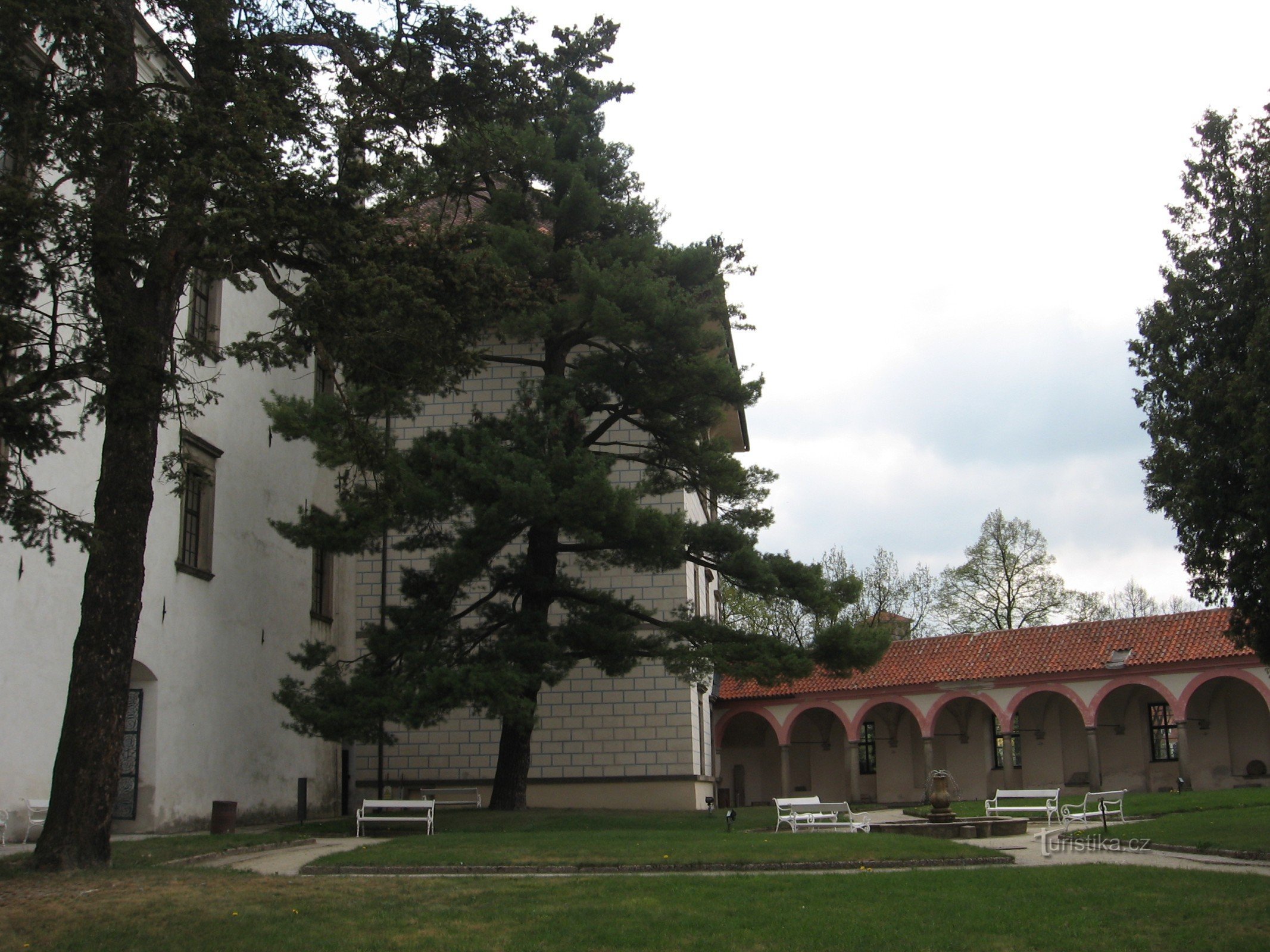 Castillo y castillo de Jindřichův Hradec