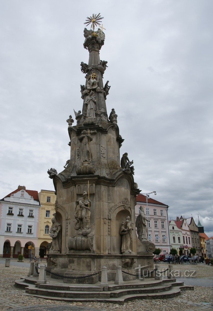 Jindřichův Hradec - coluna de praga da Santíssima Trindade