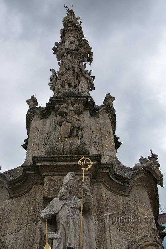 Jindřichův Hradec – plague column of the Holy Trinity