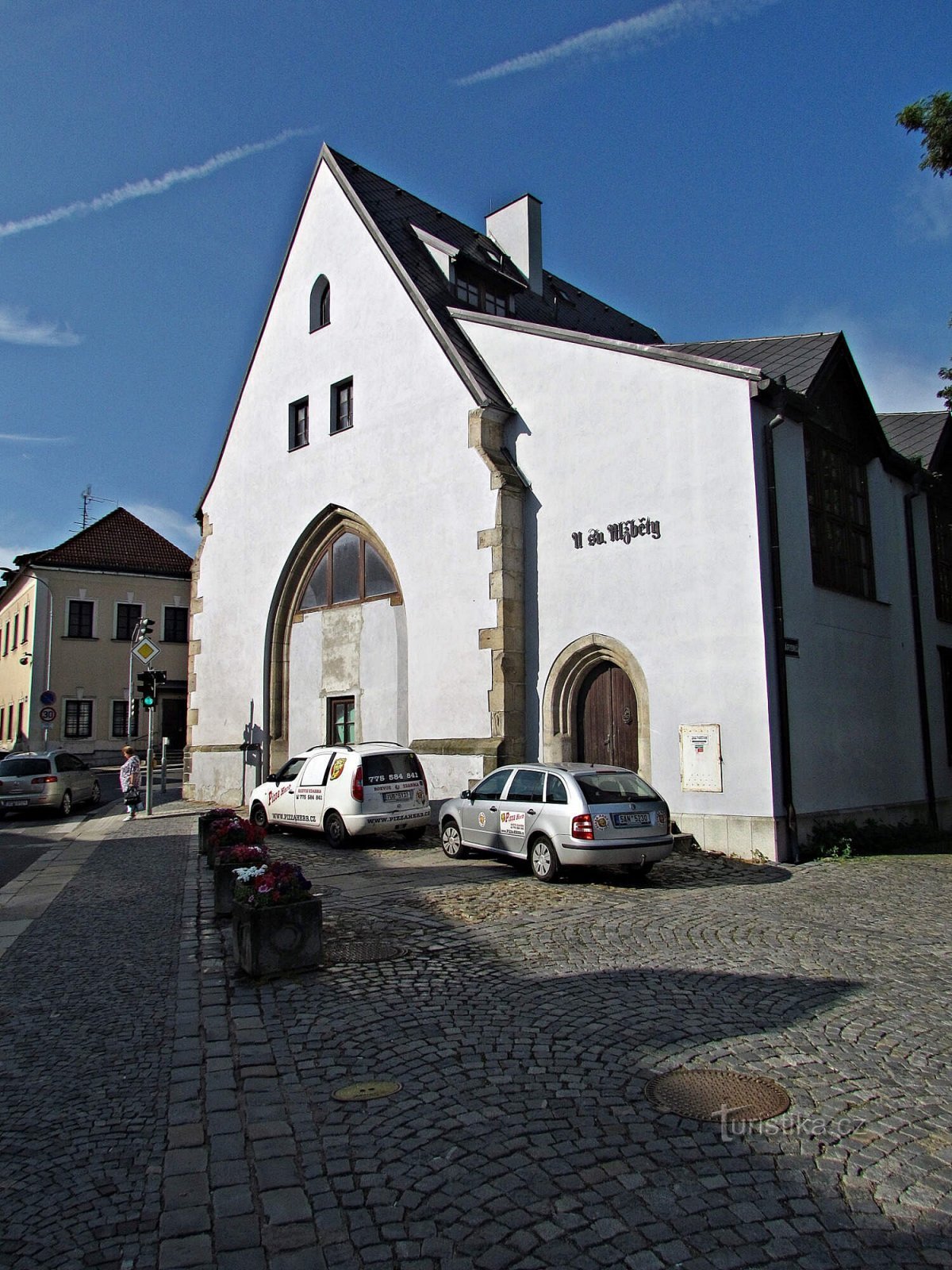 Jindřichův Hradec - nhà thờ Thánh Elizabeth bị hủy bỏ