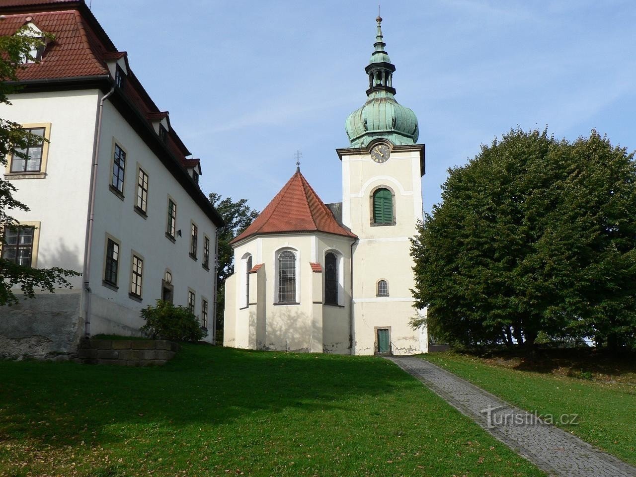 Jiřetín pod Jedlová, torre e presbiterio della chiesa