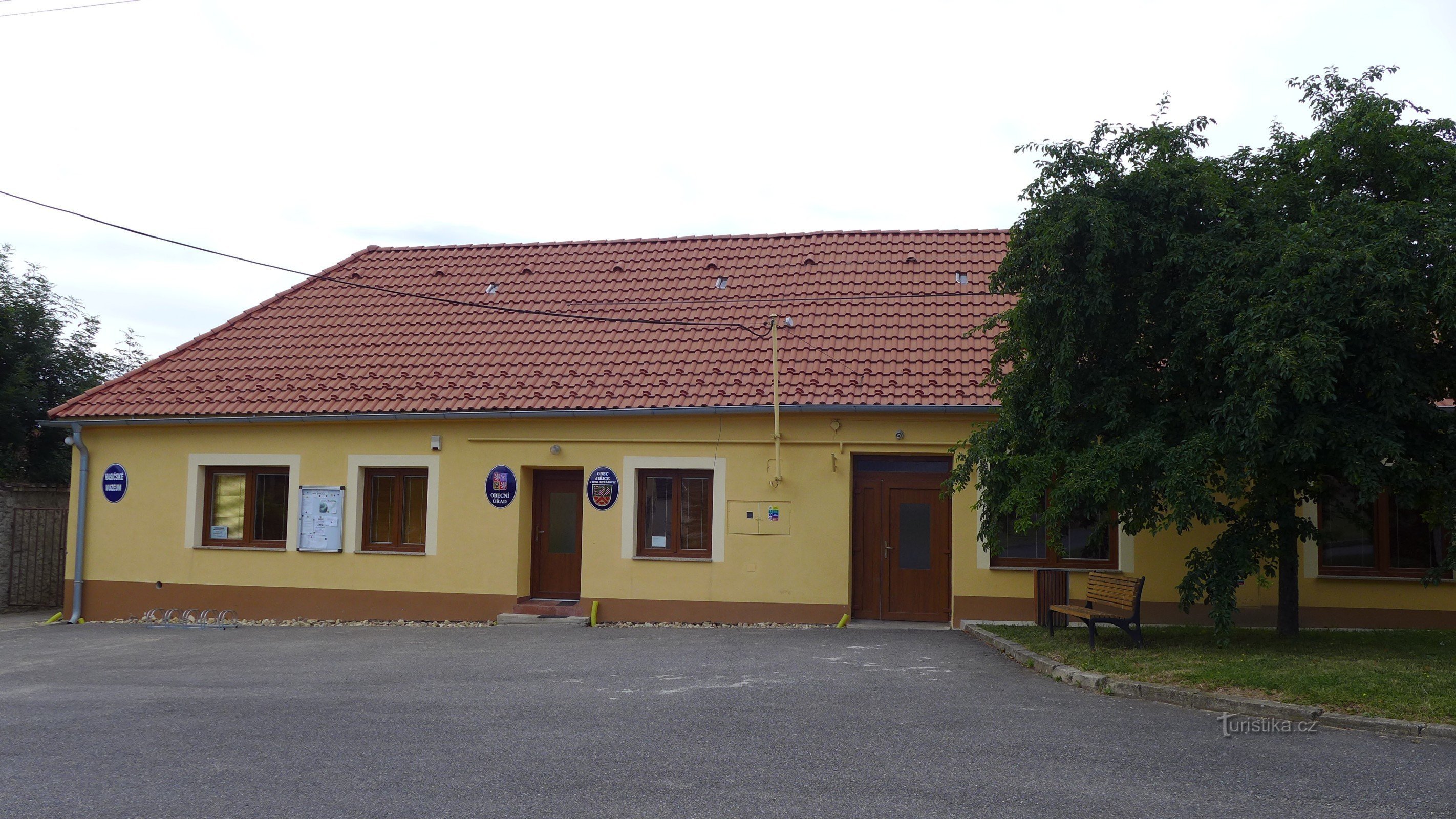 Jiřice Moravské Budějovice közelében: önkormányzati hivatal