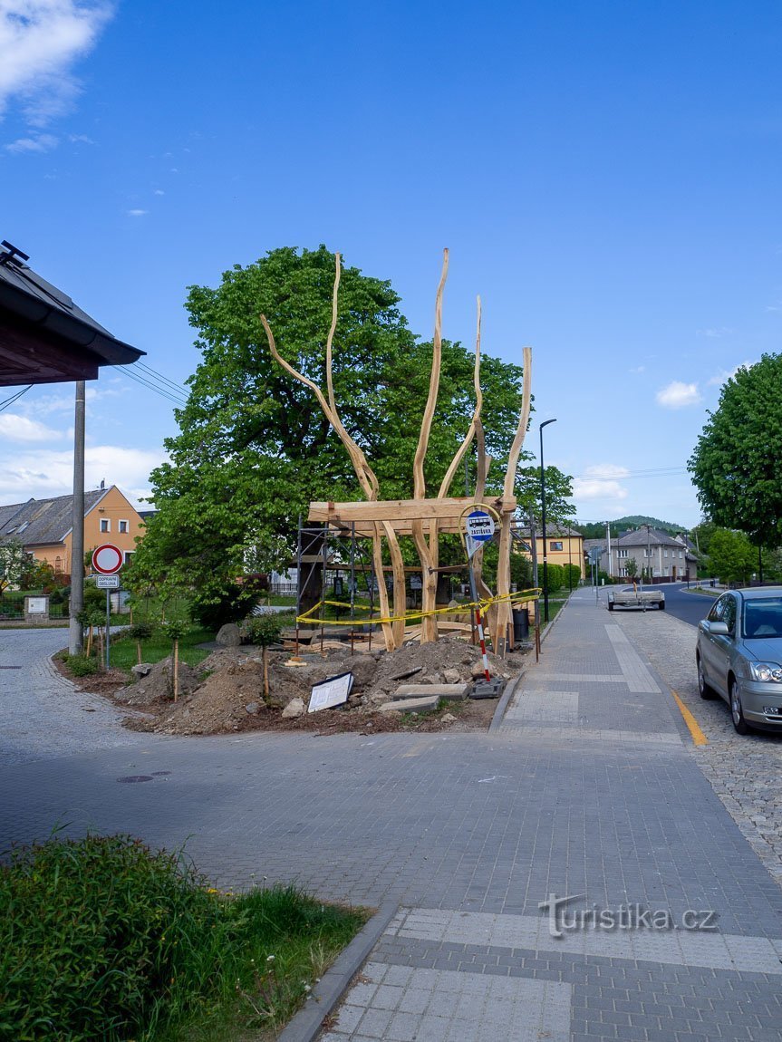 Že med gradnjo je nova lopa vzbudila pozornost