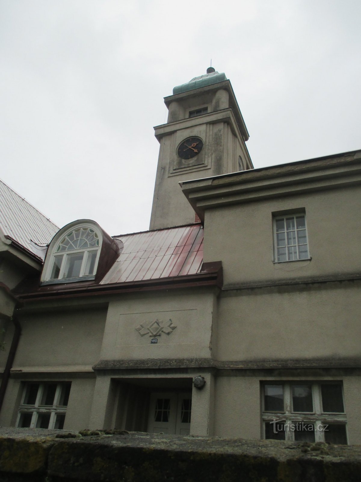 Jubilejna cerkev mojstra Jana Husa v Pečkah