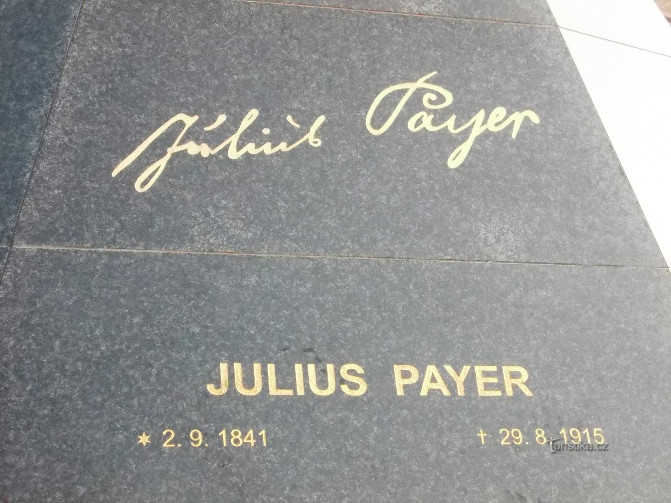 Julius Payer je živel v letih 1841 - 1915
