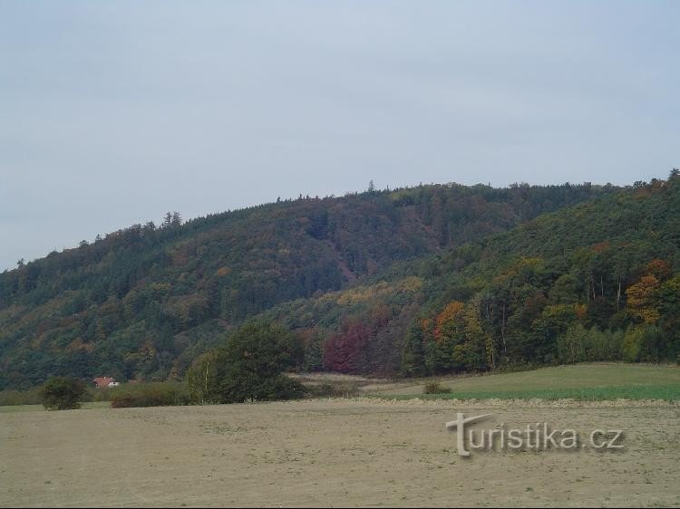 Juřacka: Vista desde la carretera hasta las estribaciones