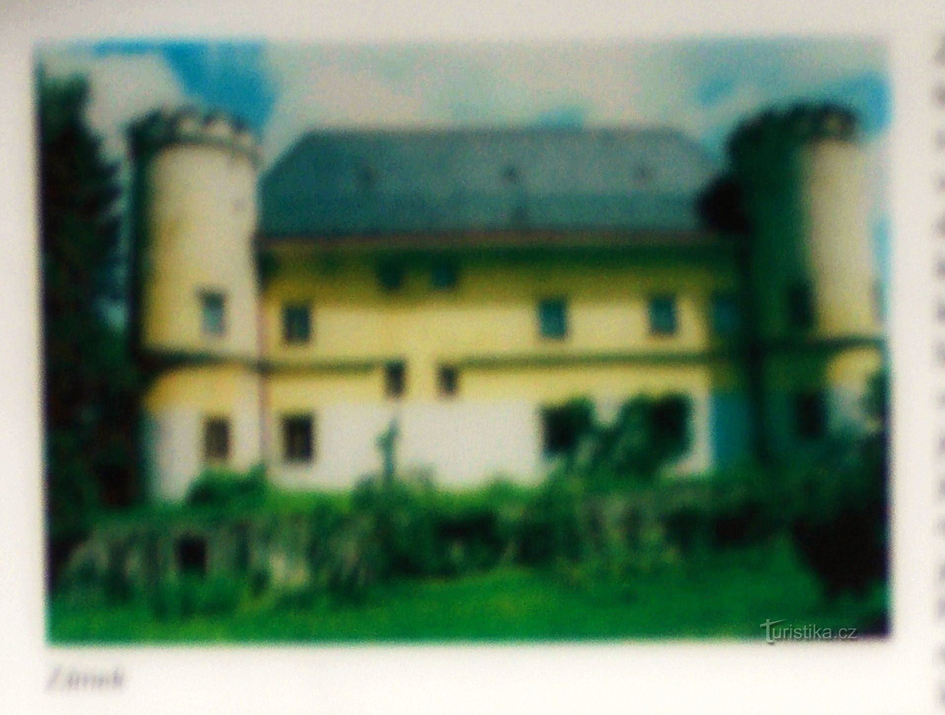 Au château de la jeune fille à Osoblažsko