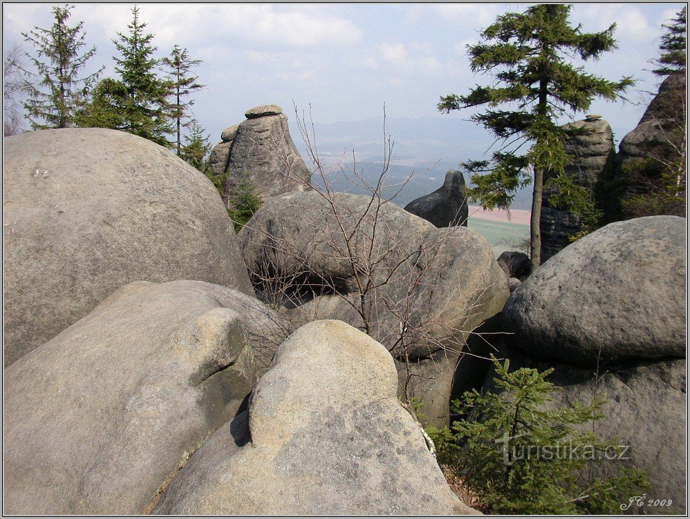 To the Vulture's Nest from Kovářova Rokle