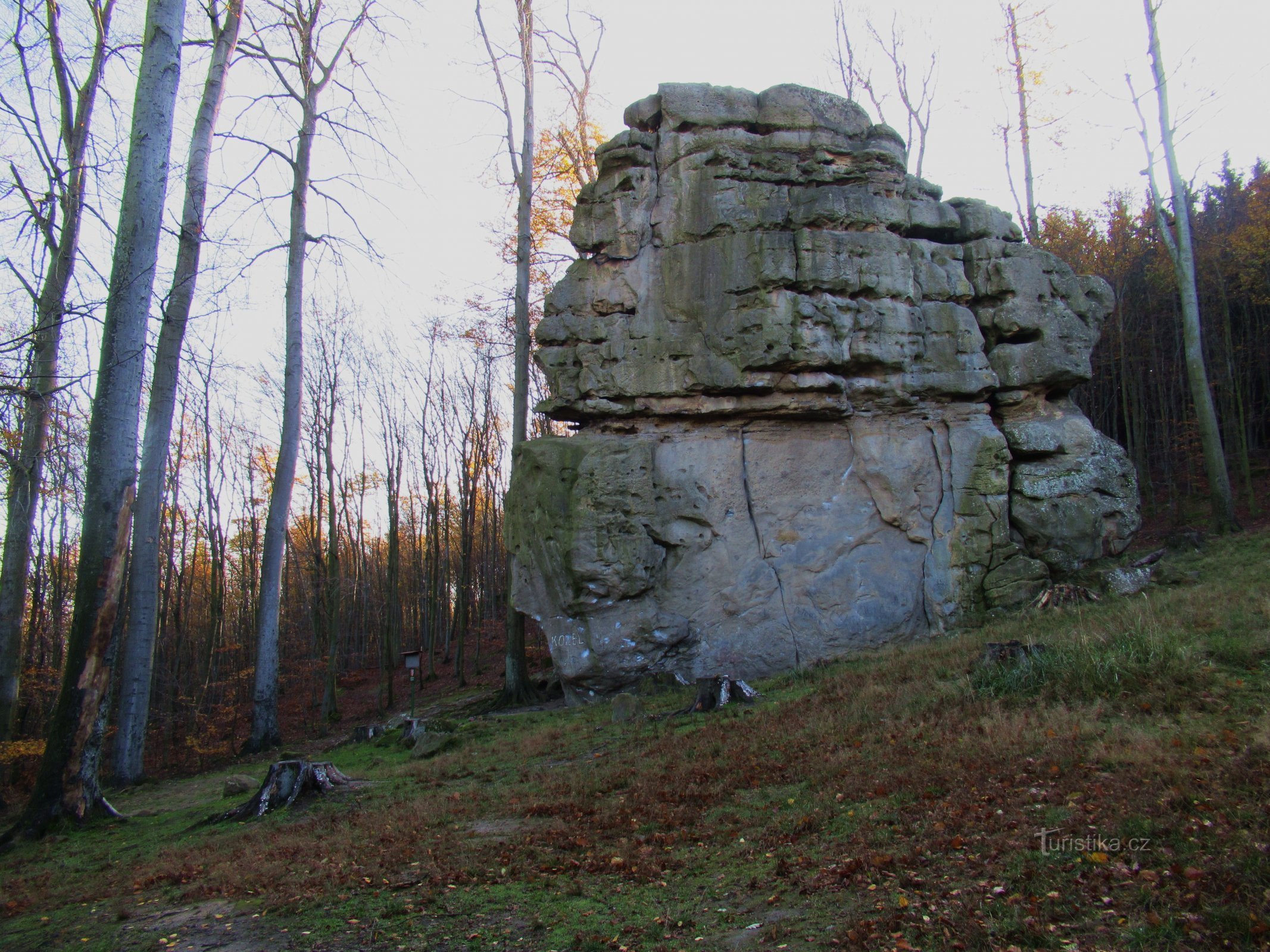 Do zanimljivog kamenog nalazišta Kozel u Chřibeu