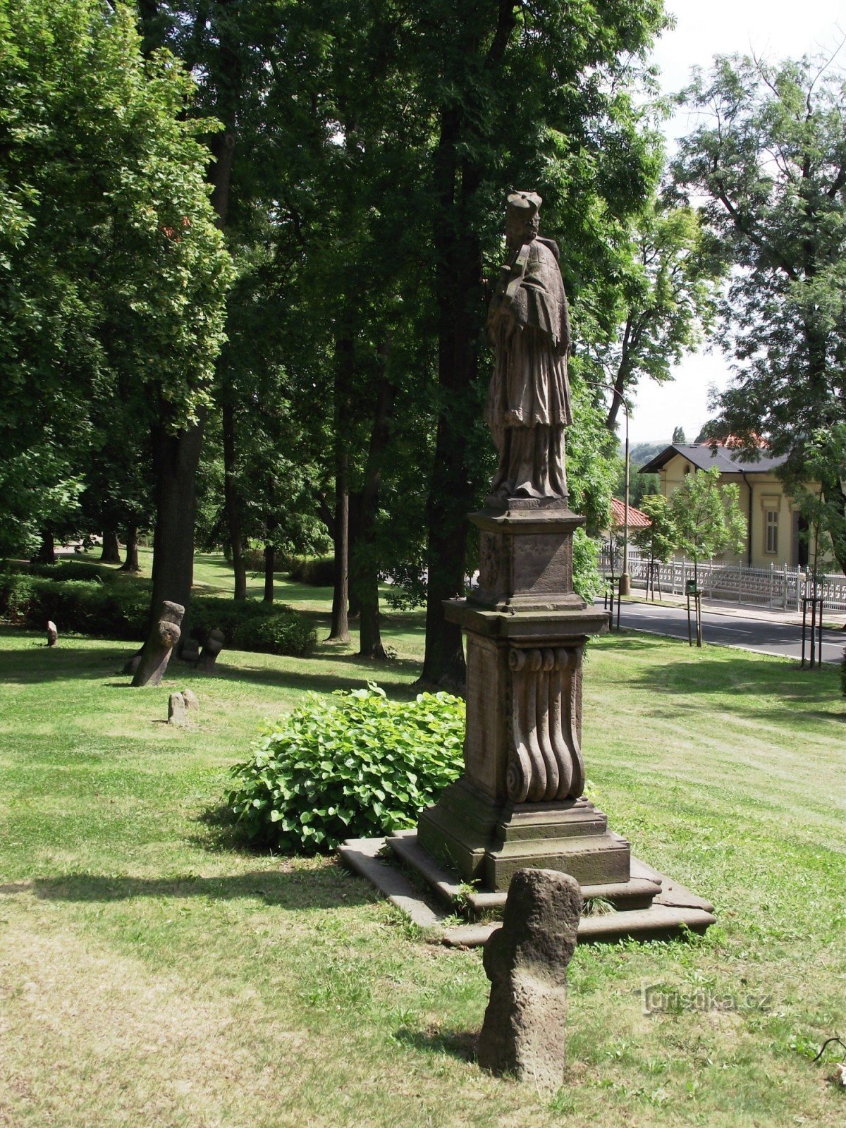 Kadaň - Stations of the Cross and Reconciliation Crosses