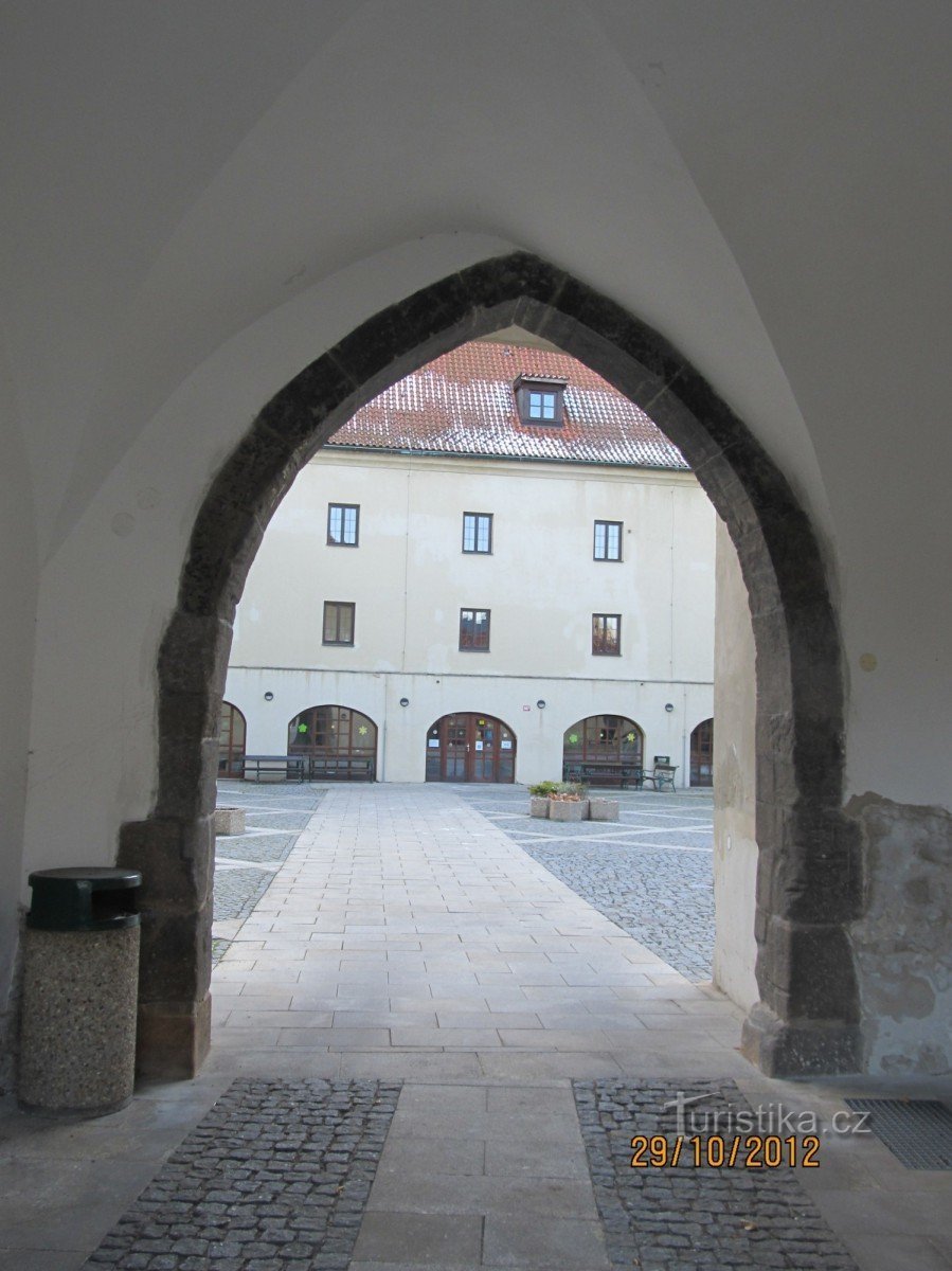 Château de Kadaň - porte d'entrée