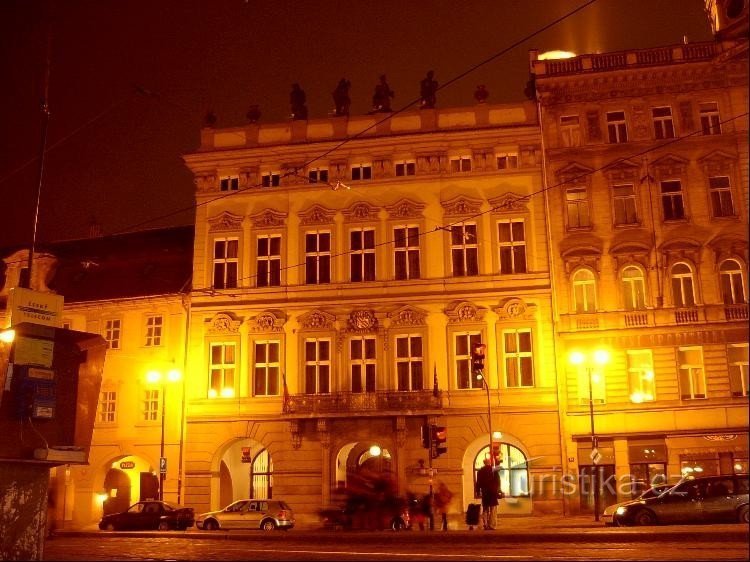 Kaiserštejnský palác Praha