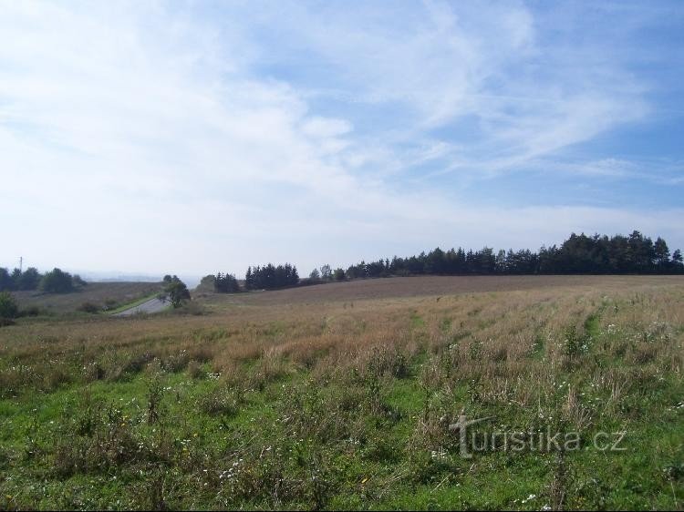 Kamená hora: View of Kamená hora and the main road towards Kujavy