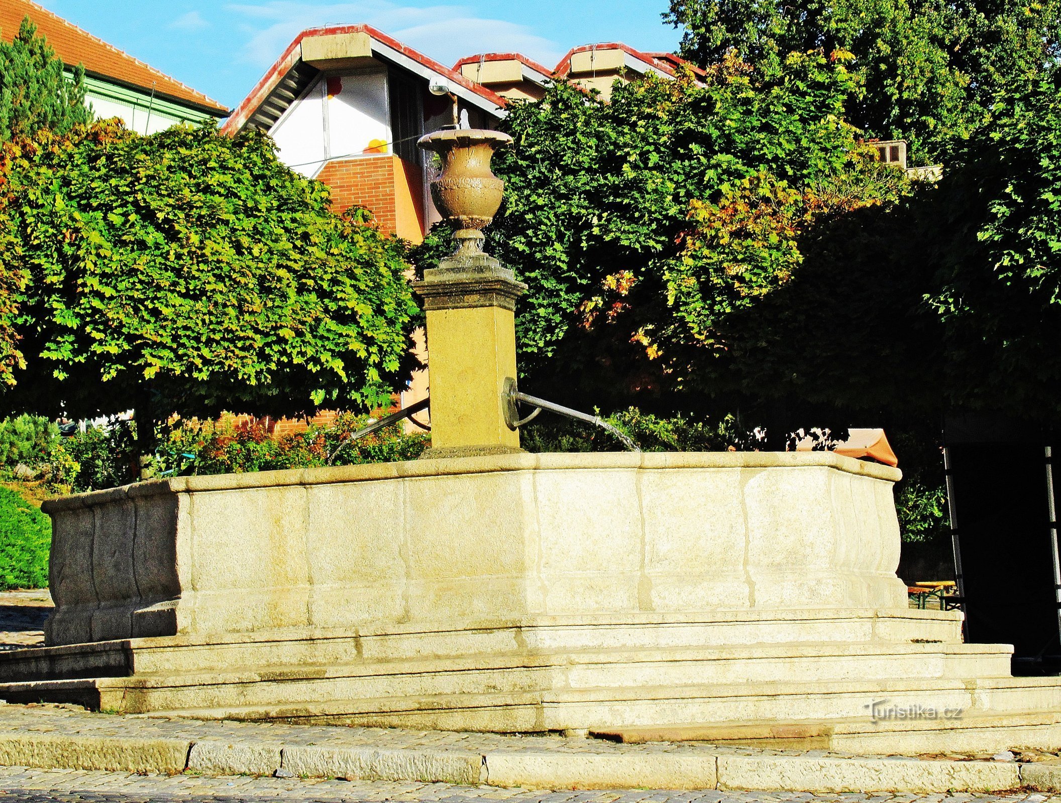 Fontaine en pierre à Tišnov