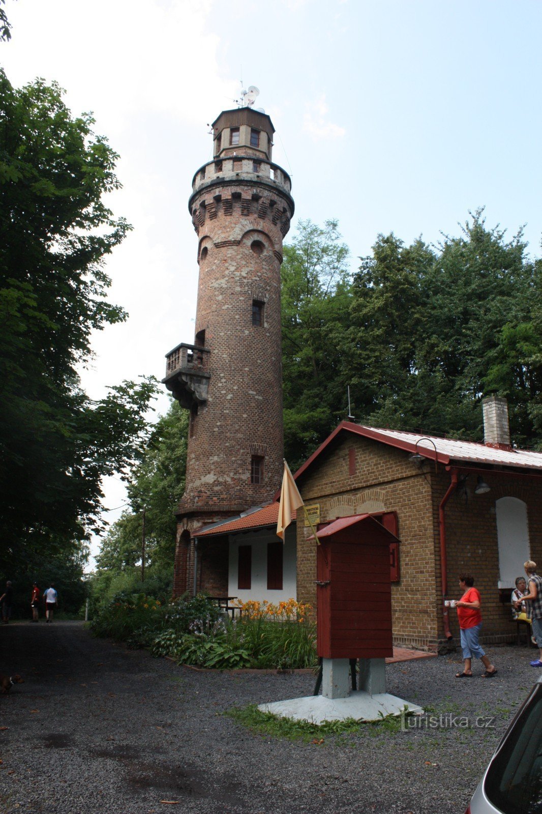 Torre de observação de pedra em Frýdlant