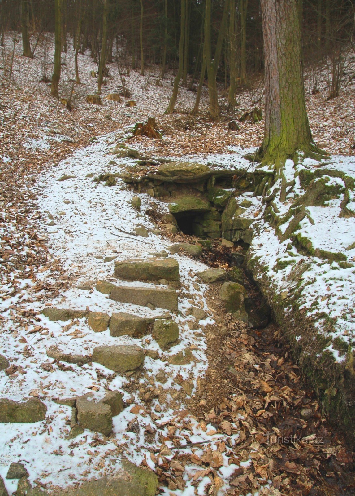 A stone well on Kurimská hora