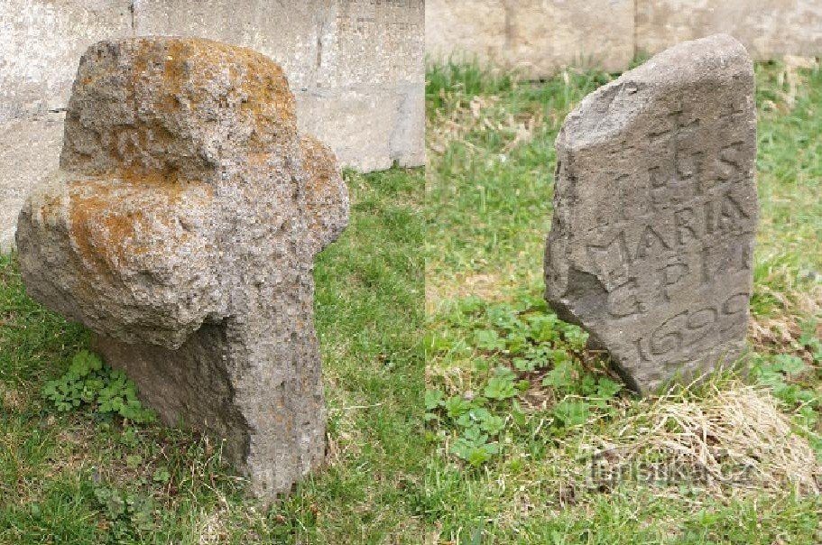 πέτρινα αντικείμενα