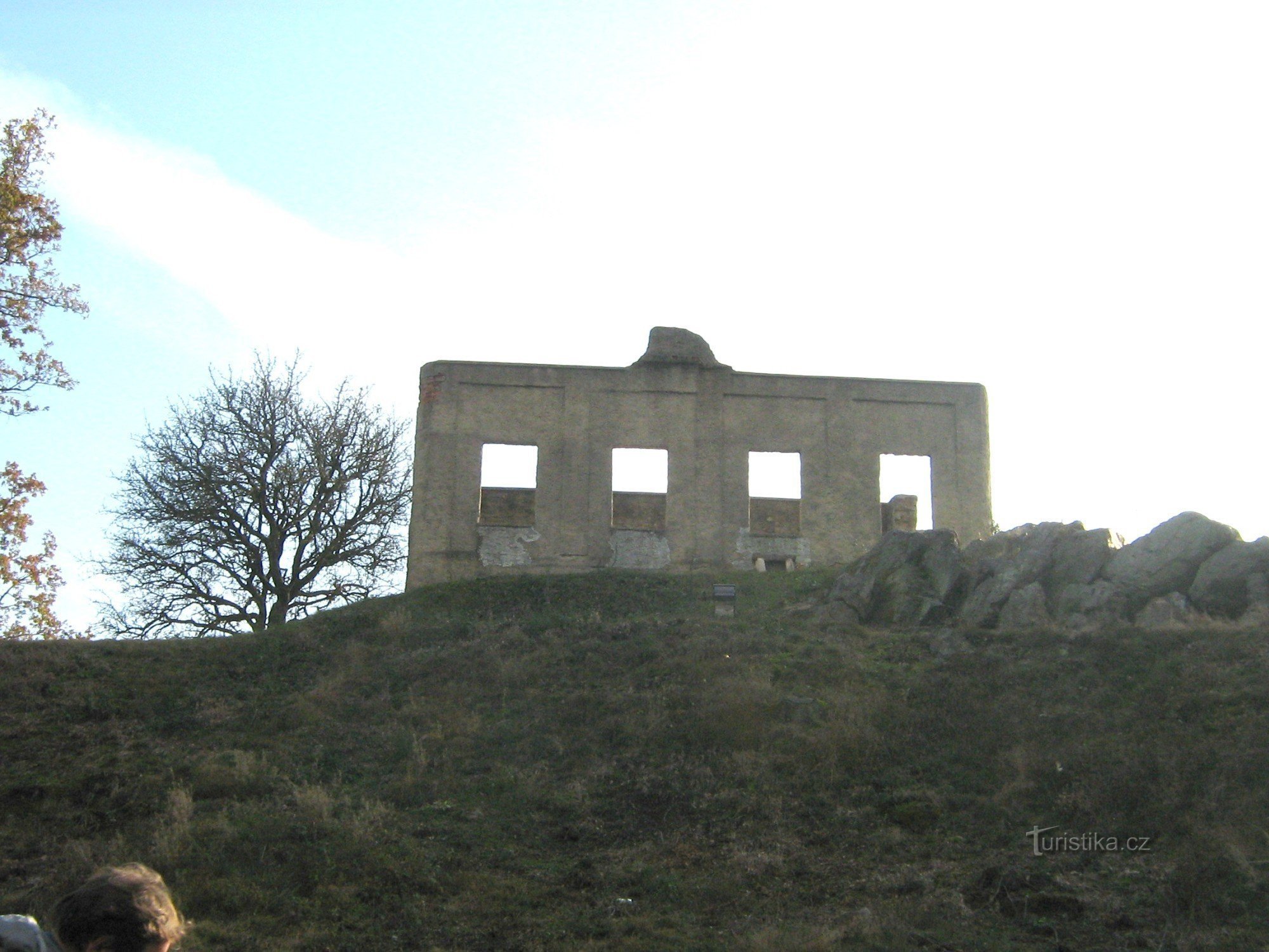 Kamyk - ruševine